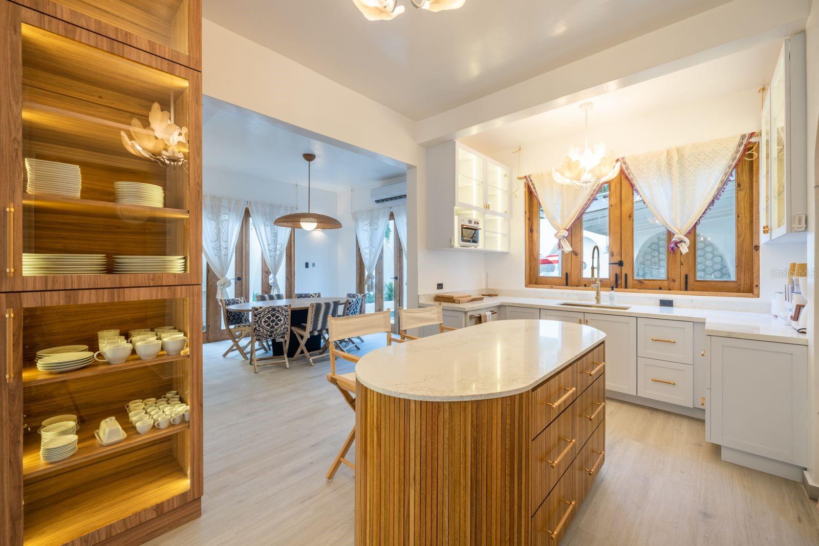 1507 Mirsonia #mir Property Photo 6