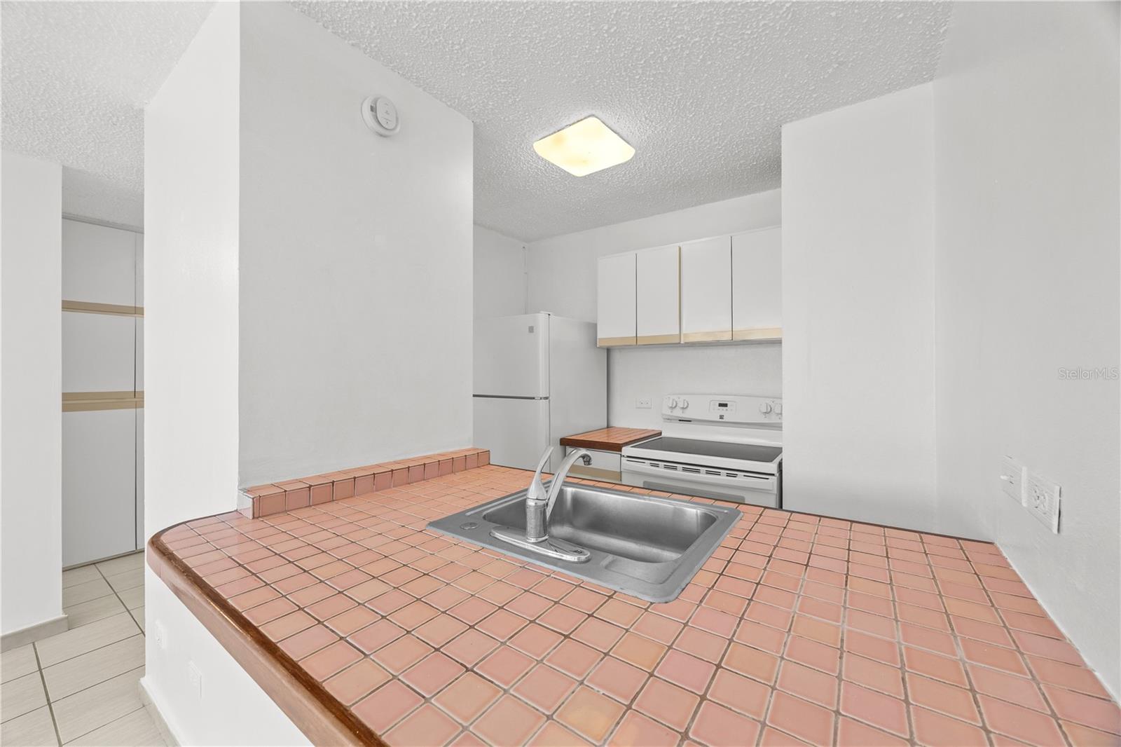 PR9121423 Property Photo 8