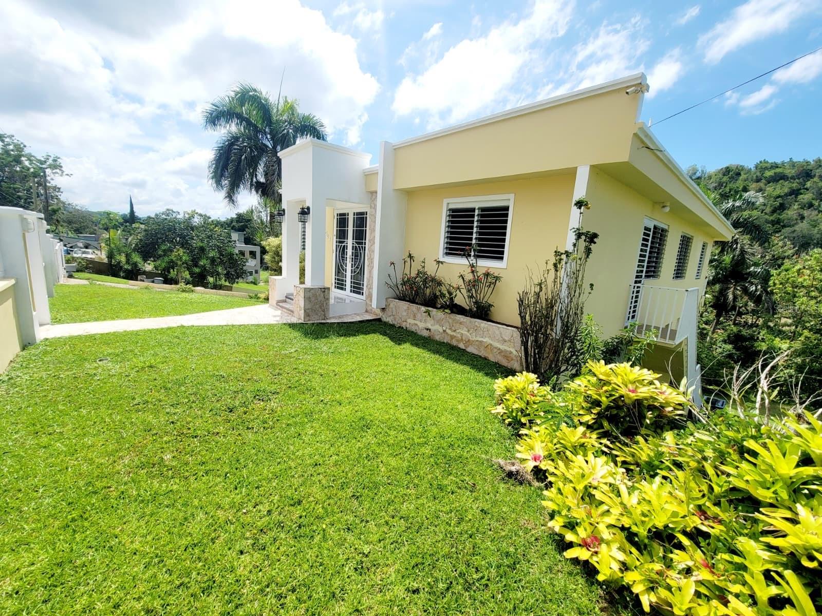8c Clavel St. Property Photo 2
