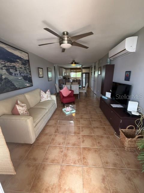 Cond. Bosque Del Mar Edificio A #h-302 Property Photo 5