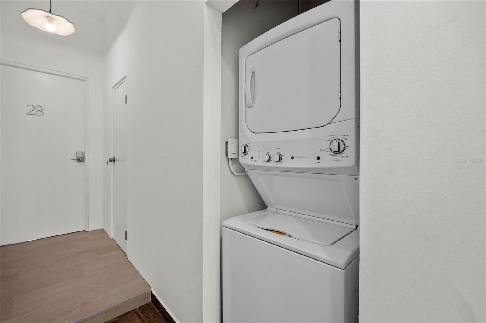 606 Cerra St Property Photo 44