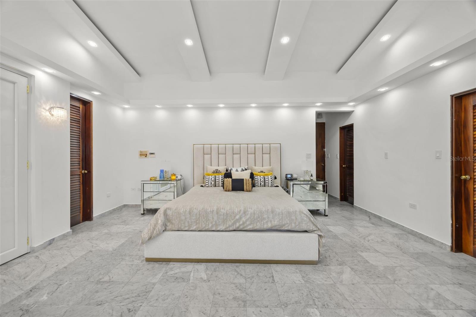 3 Carlota St Property Photo 25