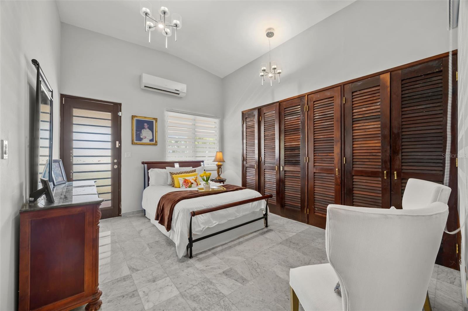 3 Carlota St Property Photo 29