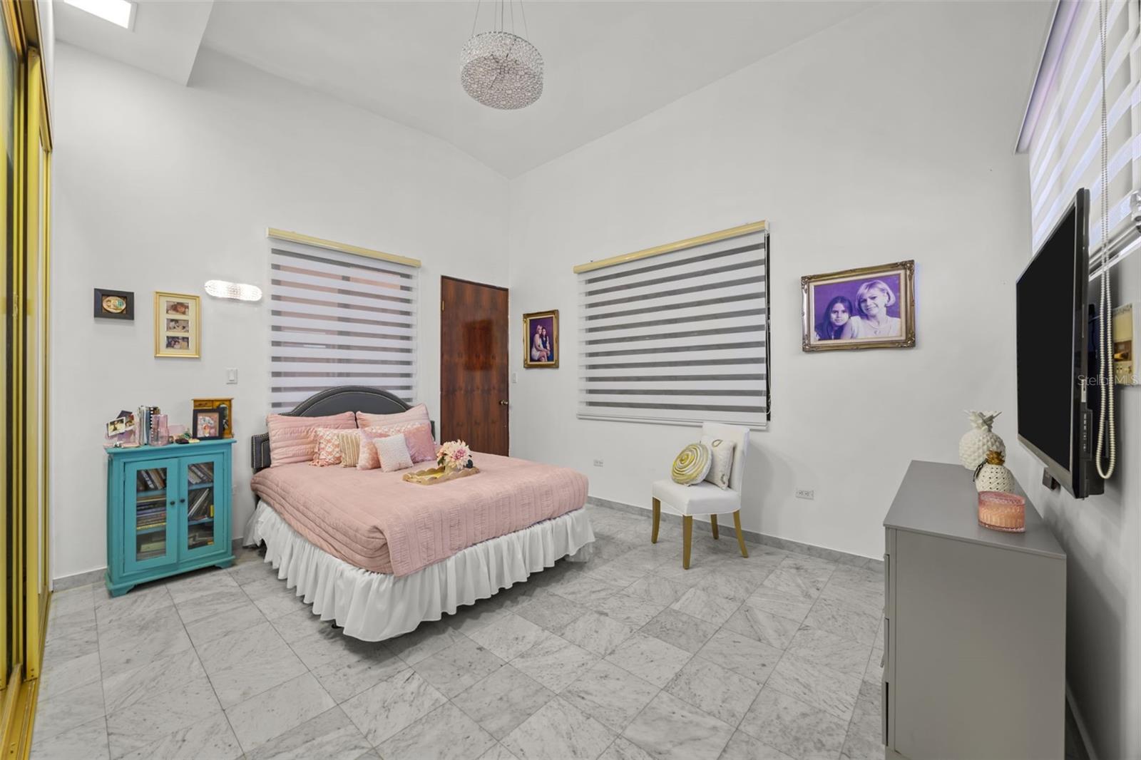 3 Carlota St Property Photo 33