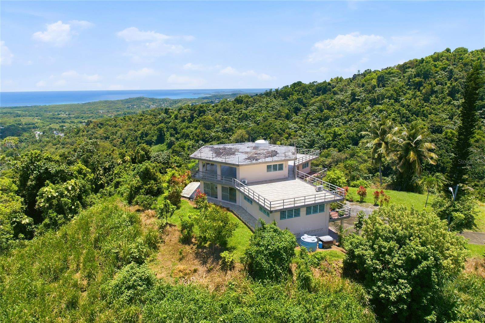 988 Km 1.5 Property Photo 3