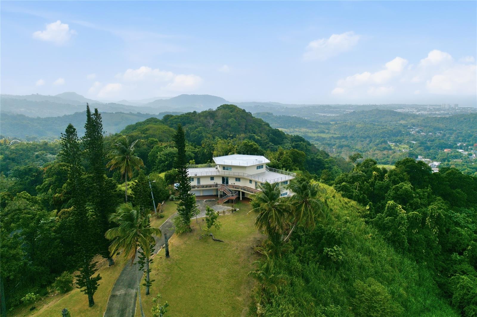 988 Km 1.5 Property Photo 26