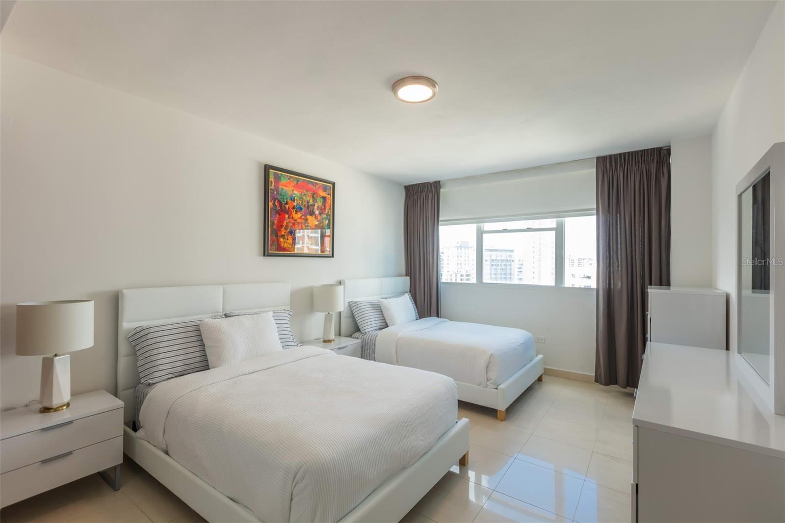 1315 Ashford Avenue Ave #905 Property Photo 11