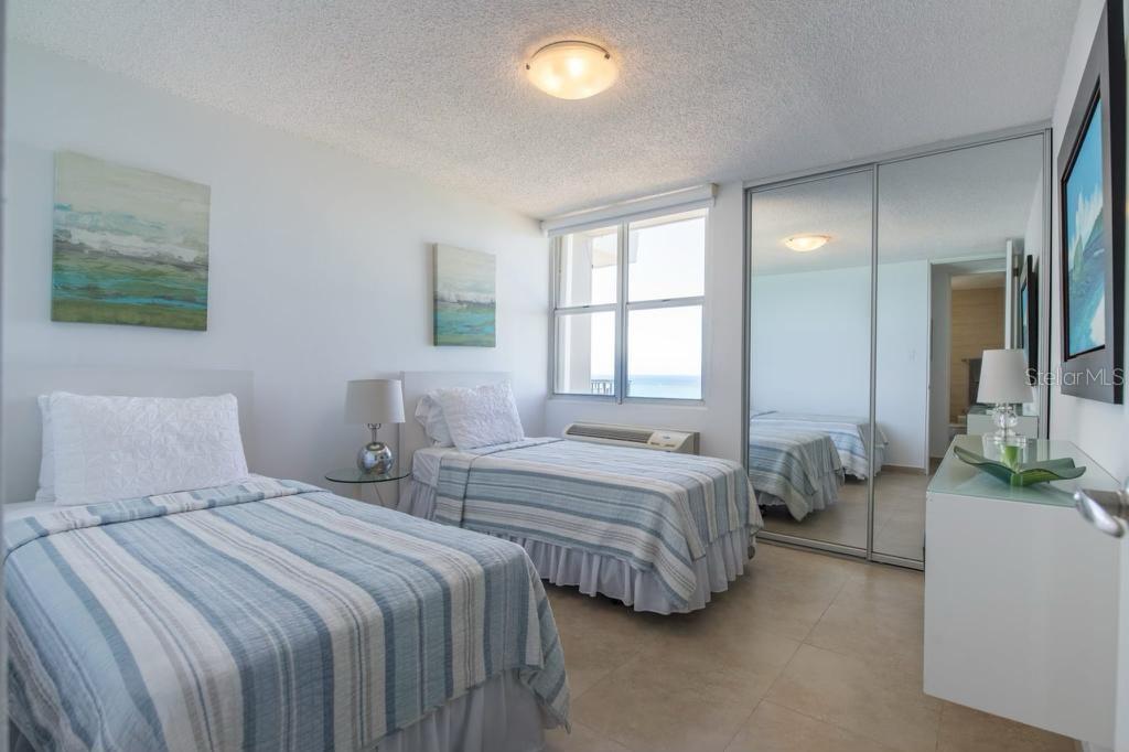 4745 Isla Verde Ave #17g Property Photo 13