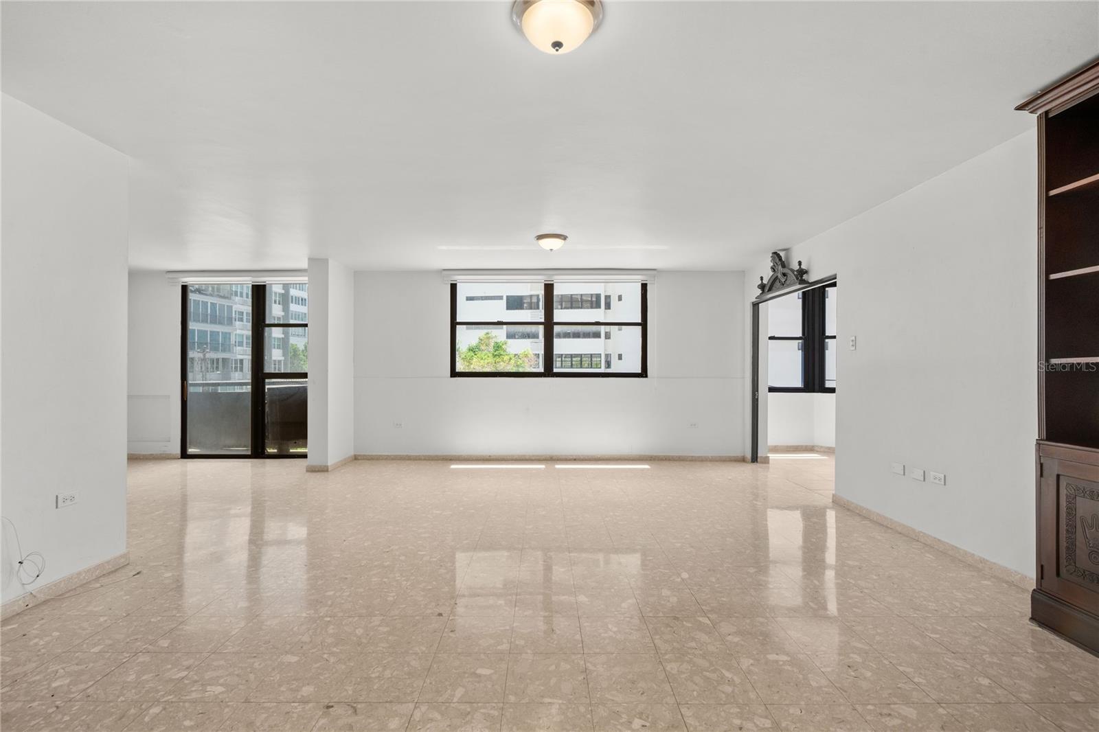 2 Washington St #204 Property Photo 4