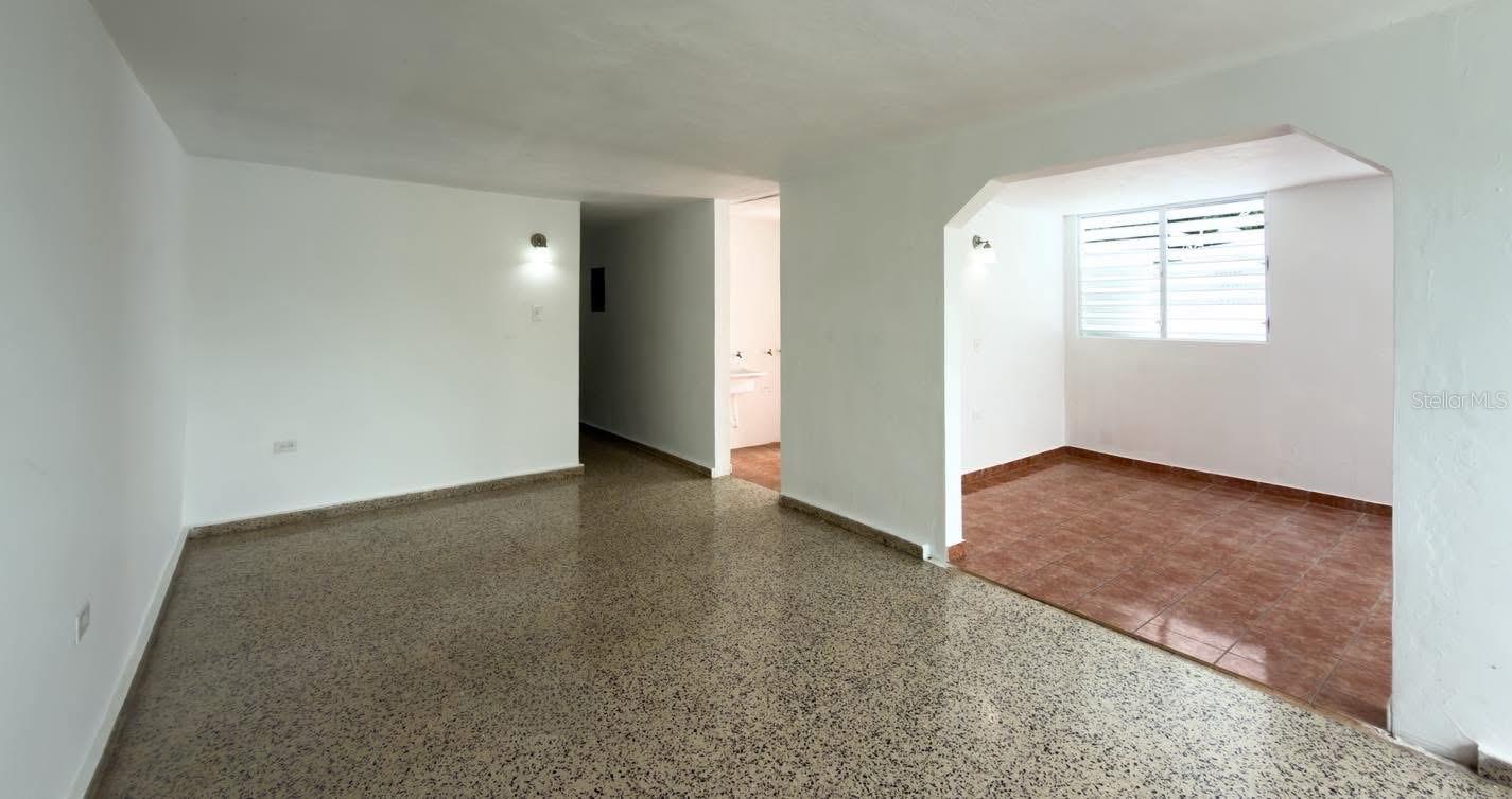 2 Villa Del Rio Property Photo 6
