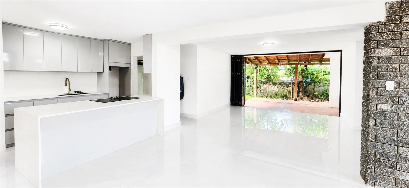 Urb Parkville Ave. Lopategui Property Photo 4