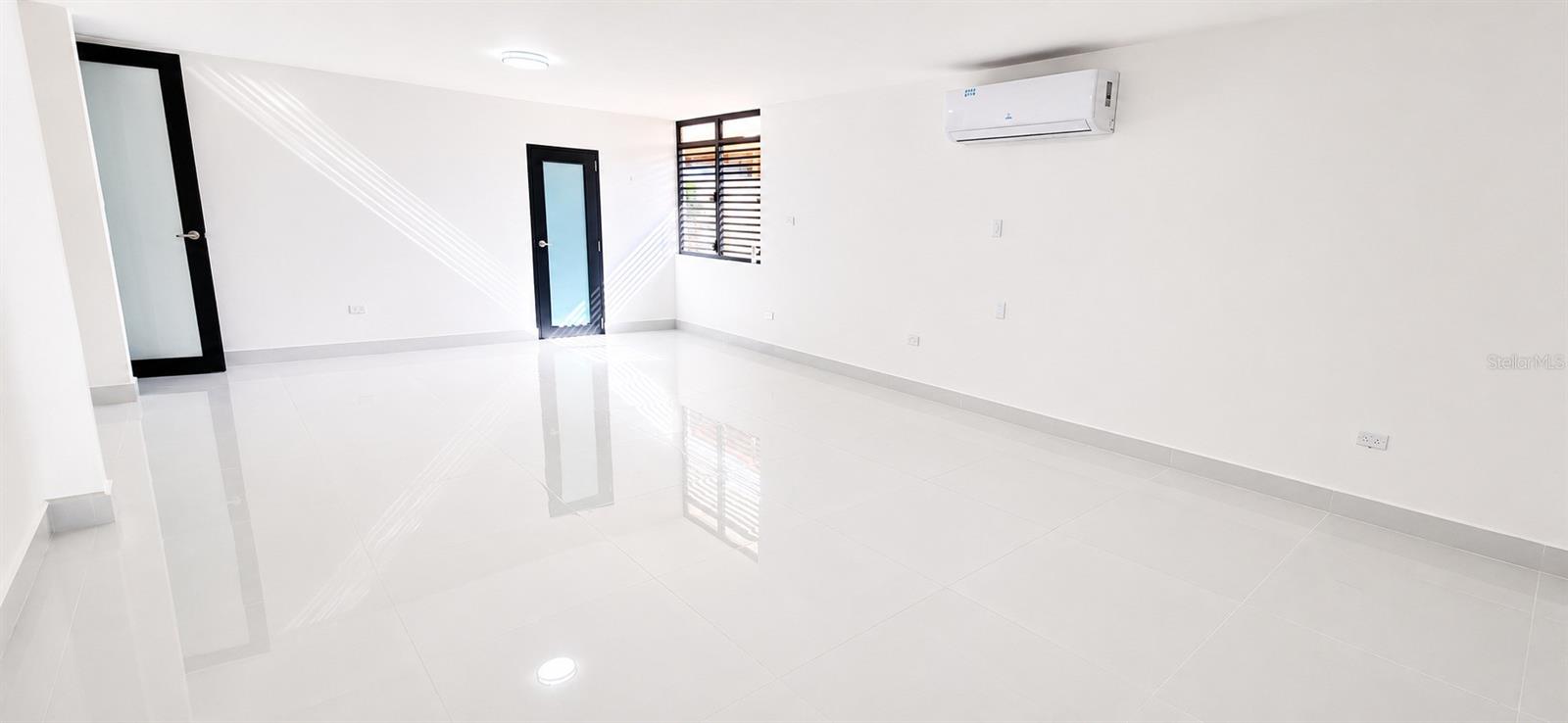 Urb Parkville Ave. Lopategui Property Photo 7
