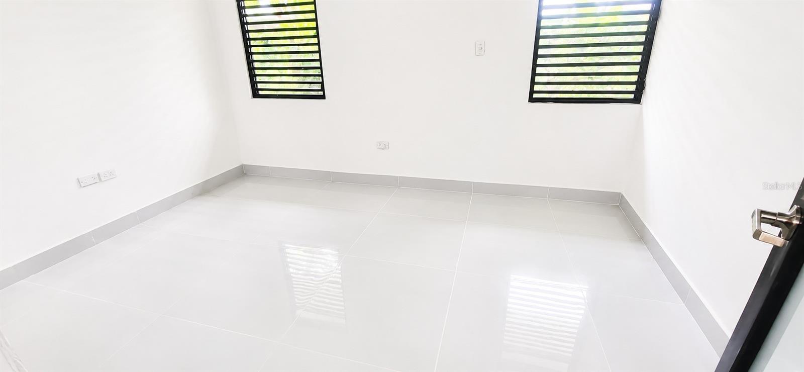 Urb Parkville Ave. Lopategui Property Photo 9