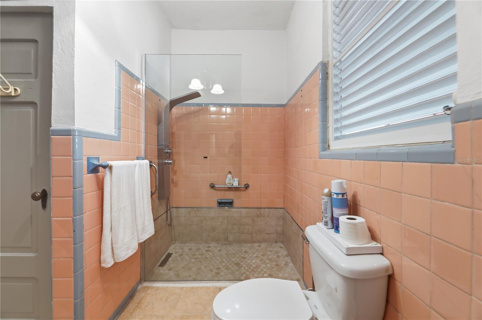 241 B Ave Property Photo 14