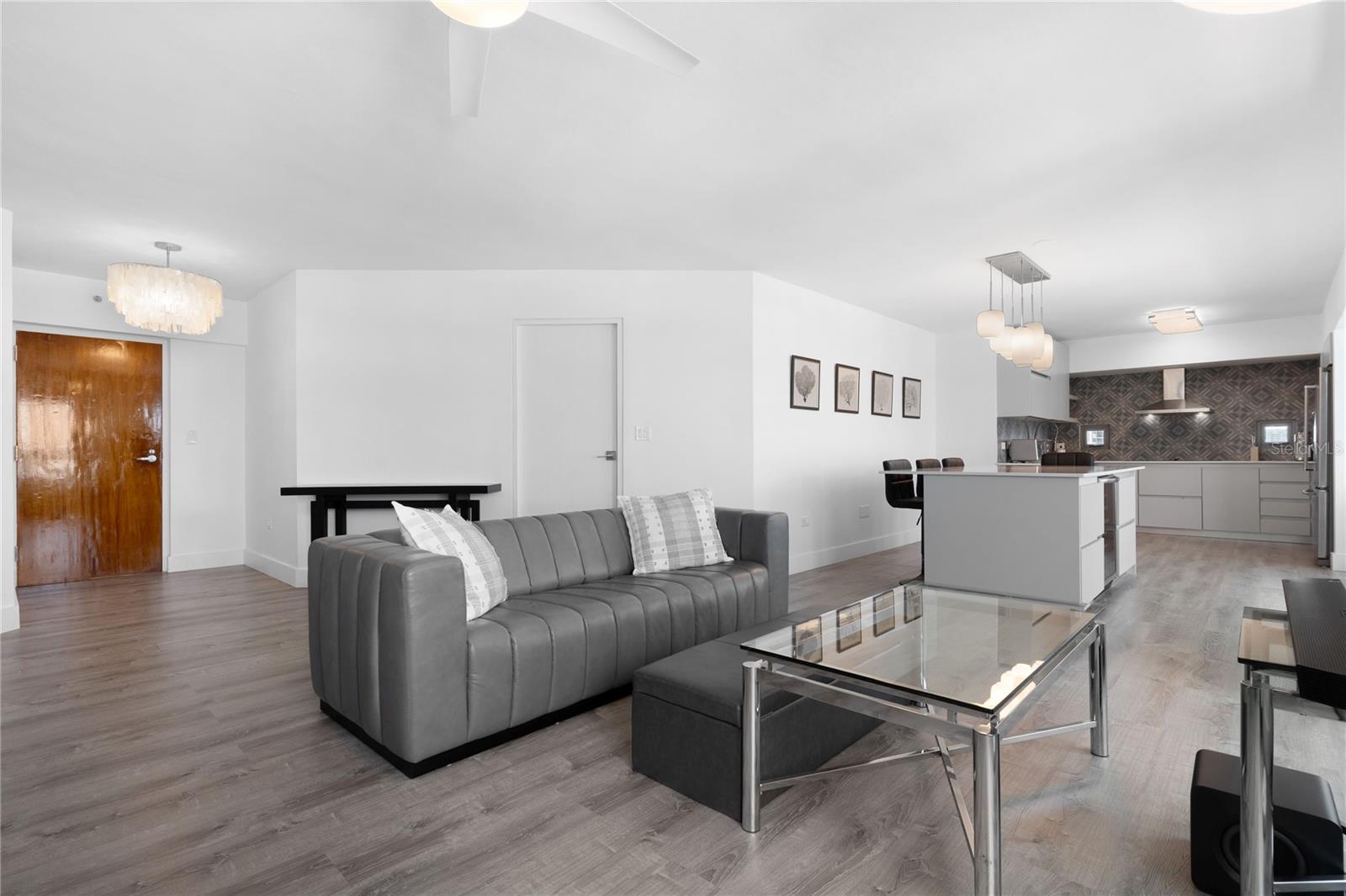 103 Avenida Jose De Diego #803n Property Photo 3