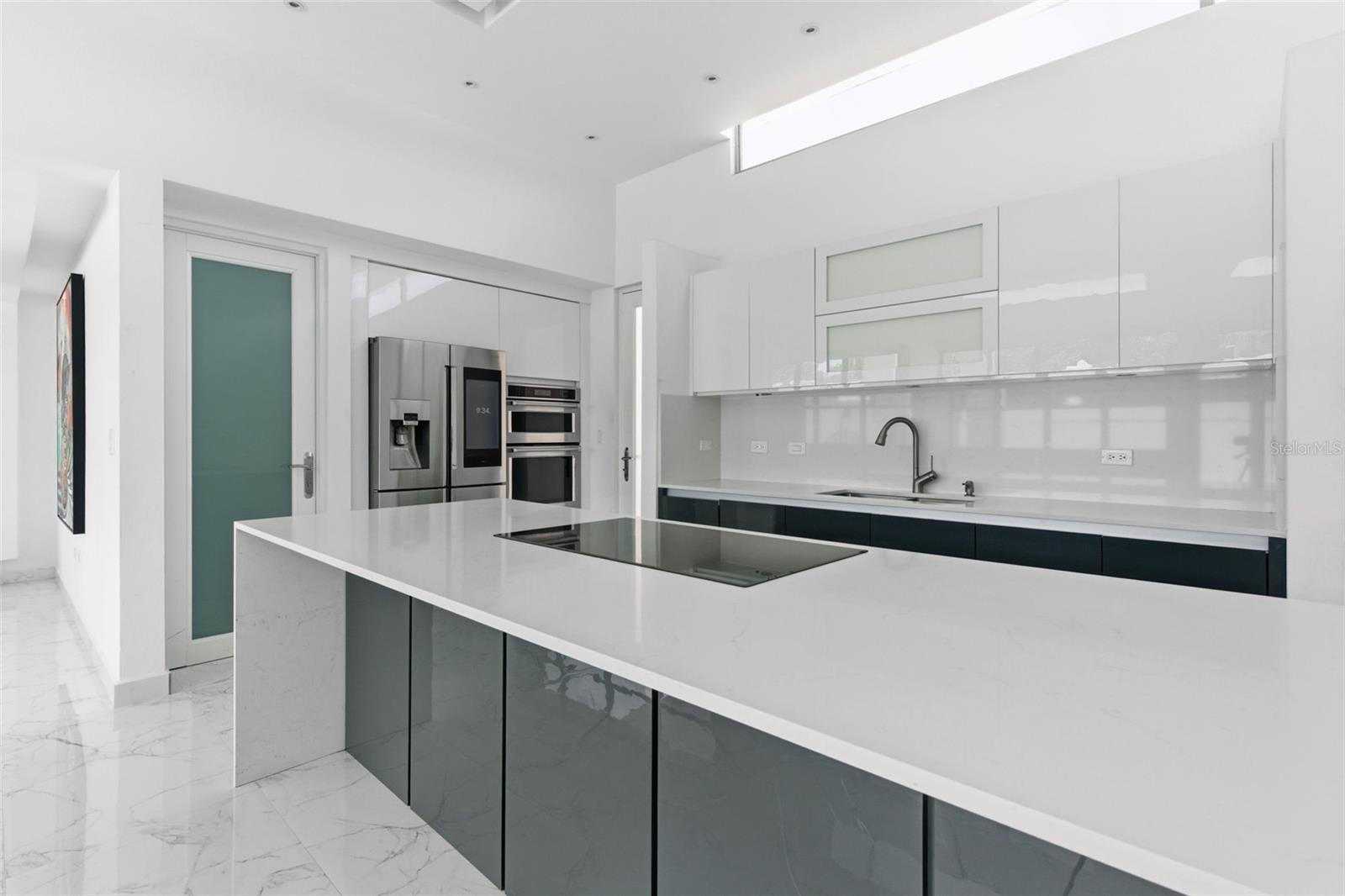 Montecielo Lyra St. Property Photo 10