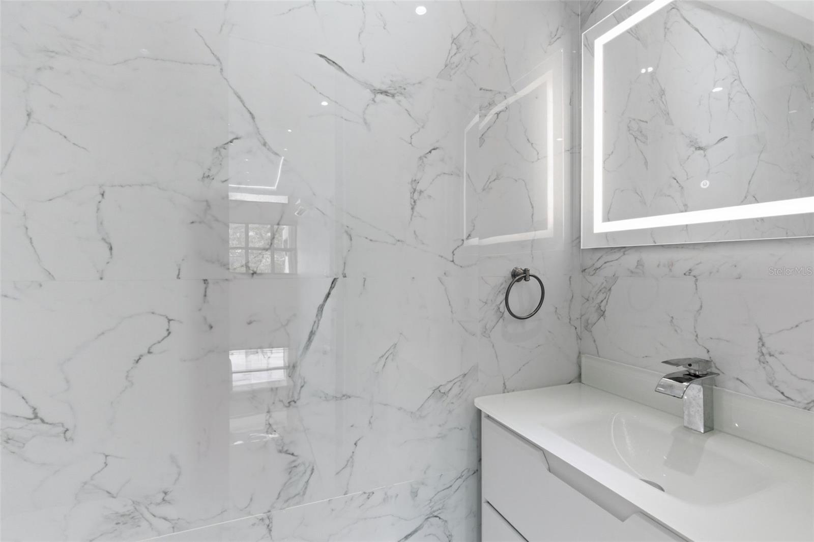 Montecielo Lyra St. Property Photo 11