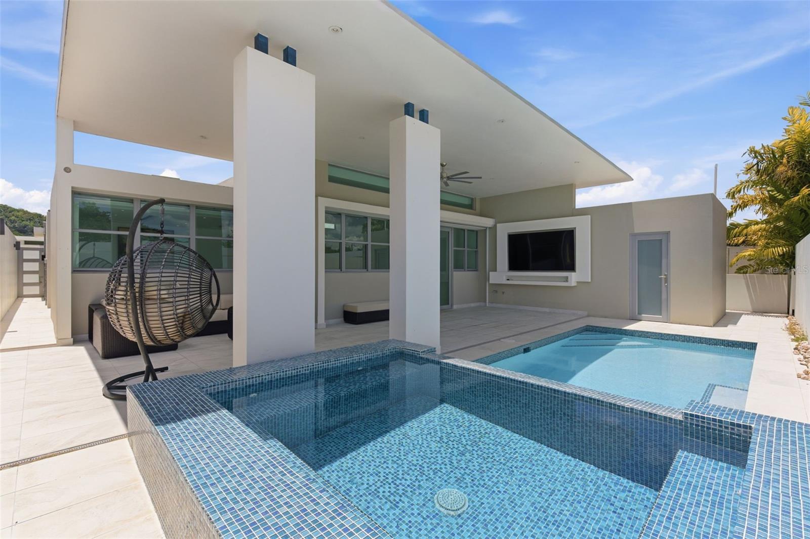 Montecielo Lyra St. Property Photo 13