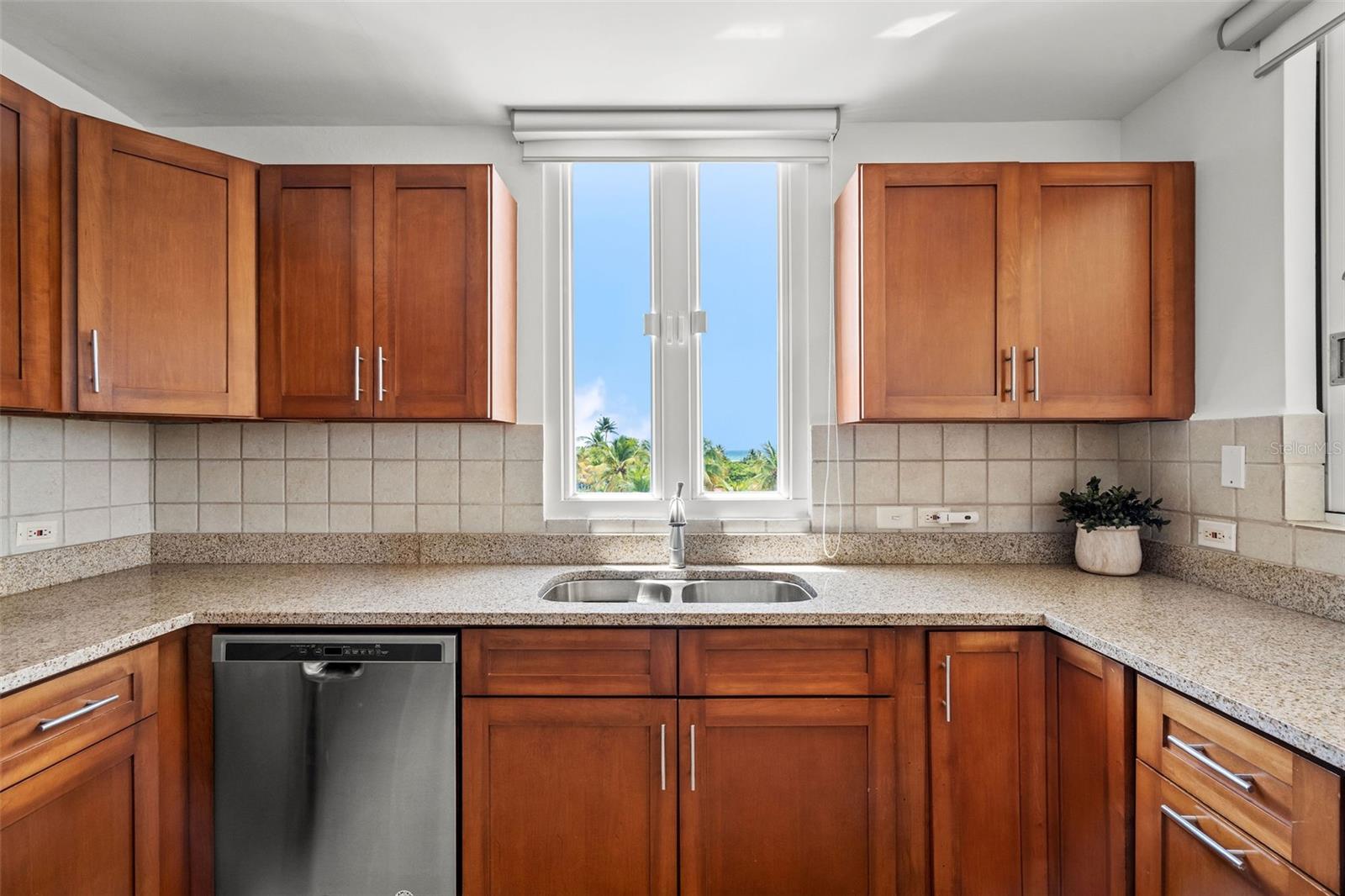 100 Ocean Drive #144 Property Photo 14