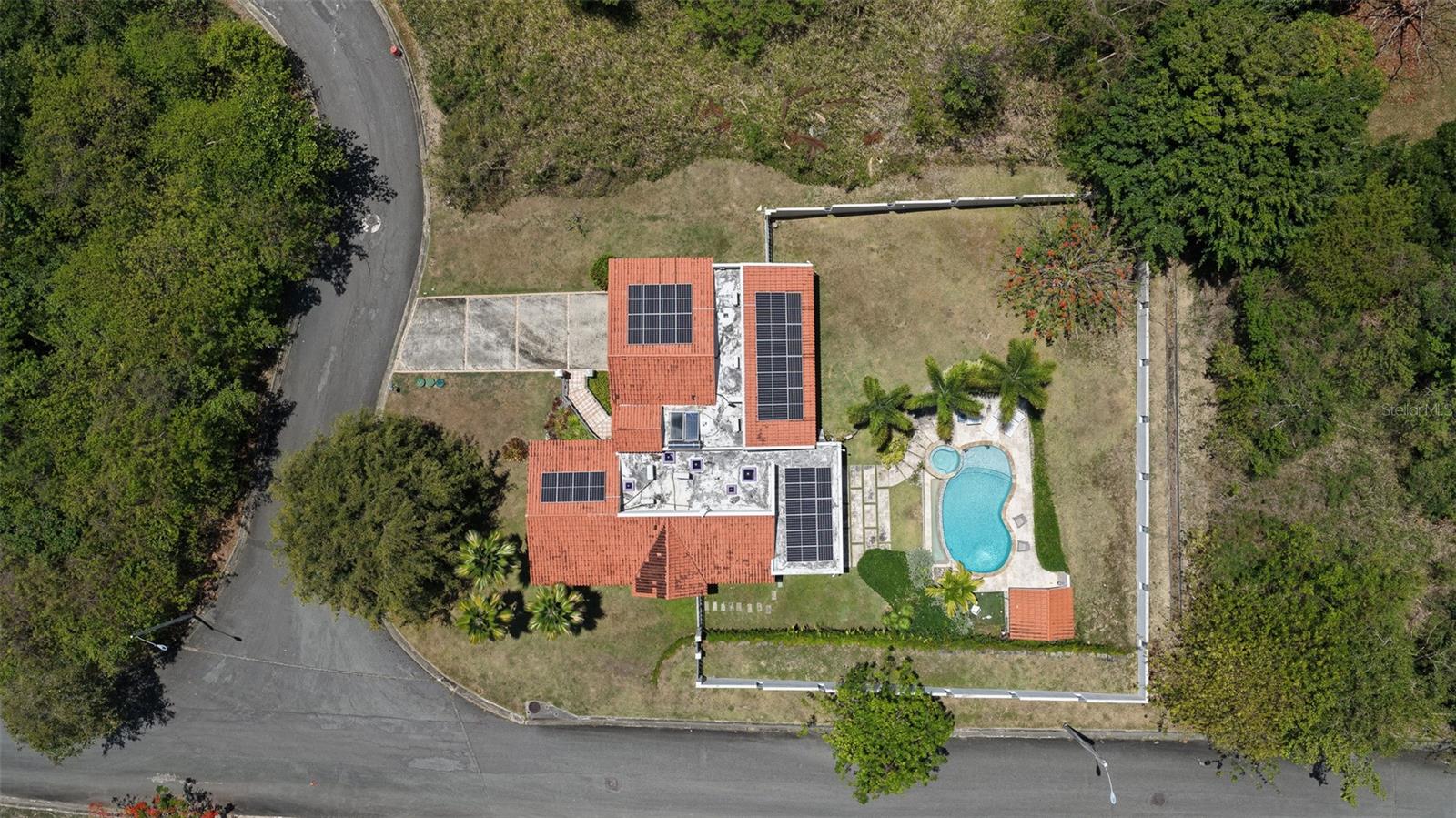 76 Harbour Lights Dr Property Photo 17