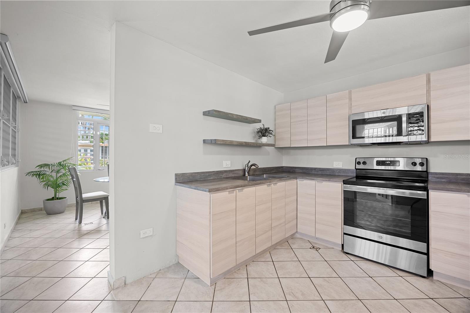 Calle 6 H17 Tintillo Gardens Property Photo 9