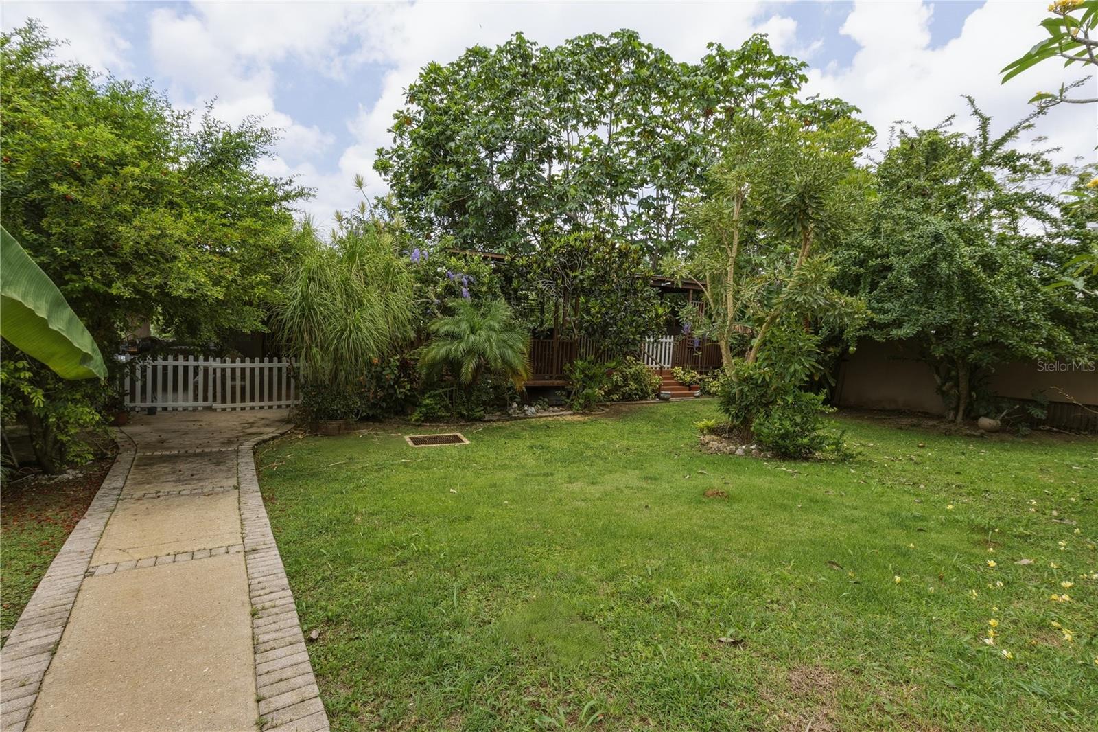 149 Yuisa St. Lomas #lot 76 Property Photo 3