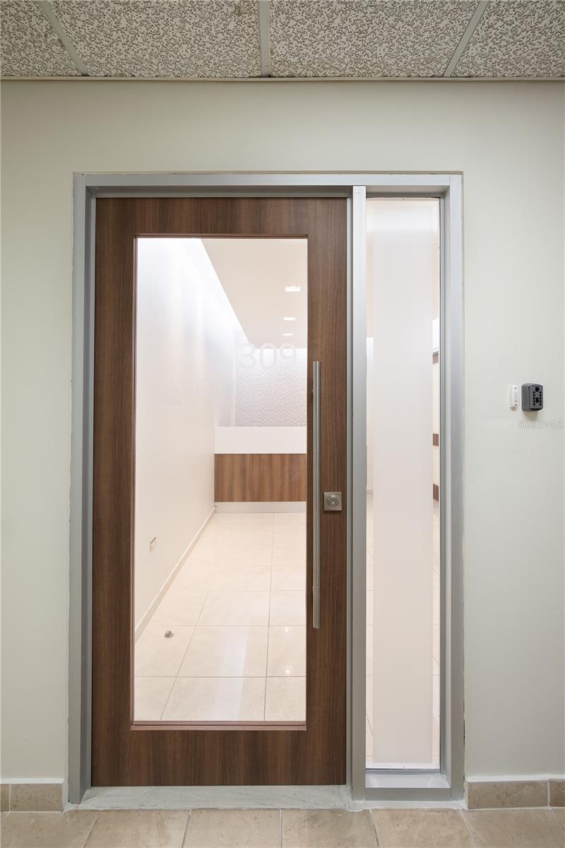 90 Carr 165 Suite 309 Centro Internacional De Mercadeo Property Photo 5