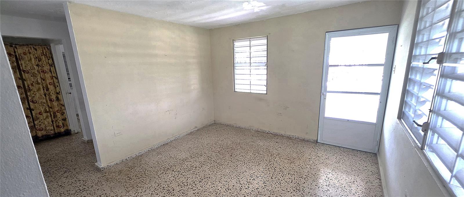 8 Calle Cascada Property Photo 6