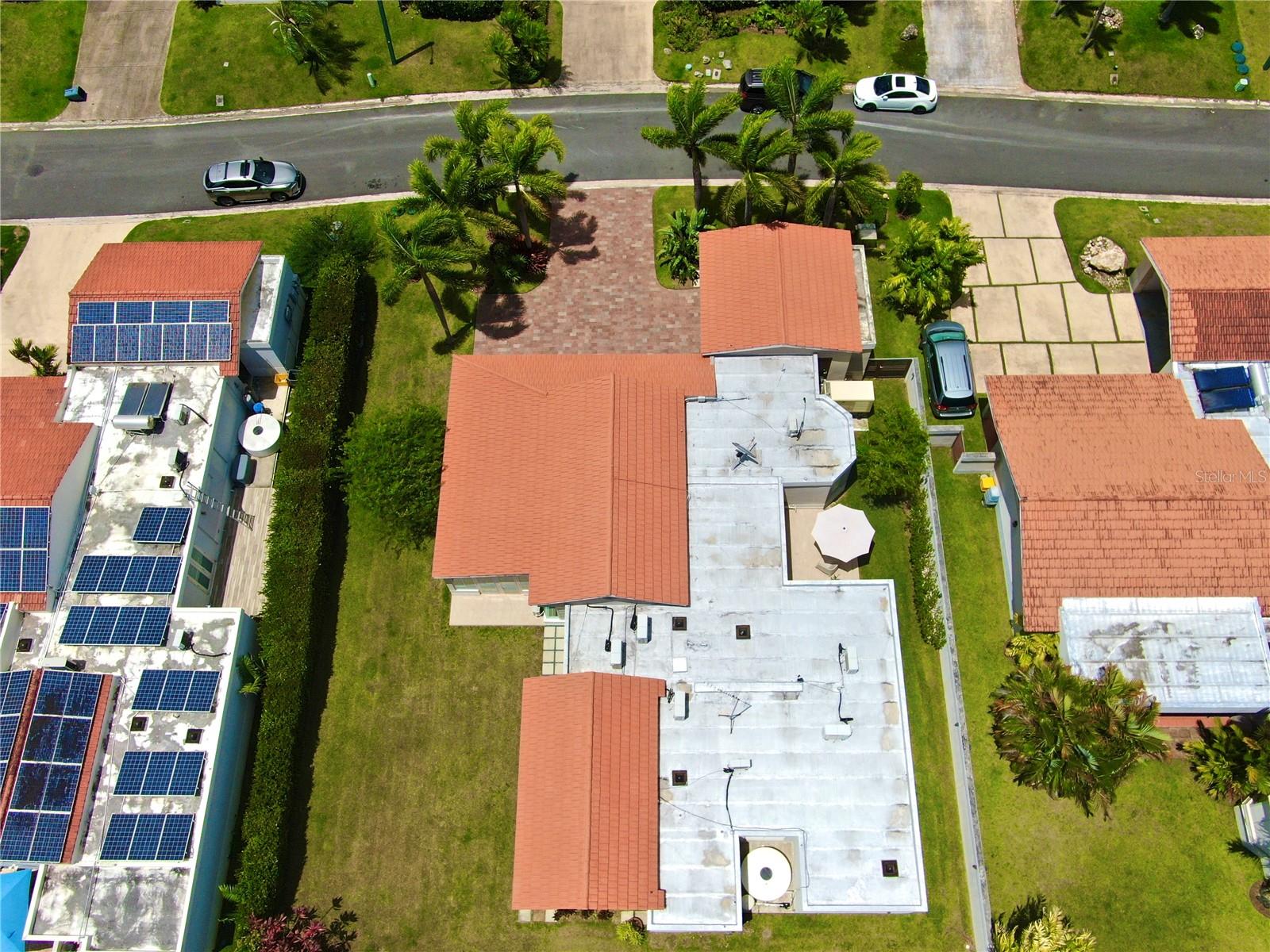302 Camino De Los Cedros Property Photo 4