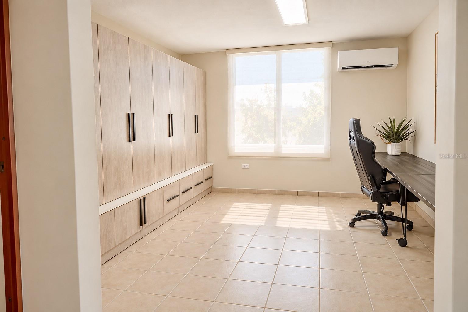 302 Camino De Los Cedros Property Photo 25