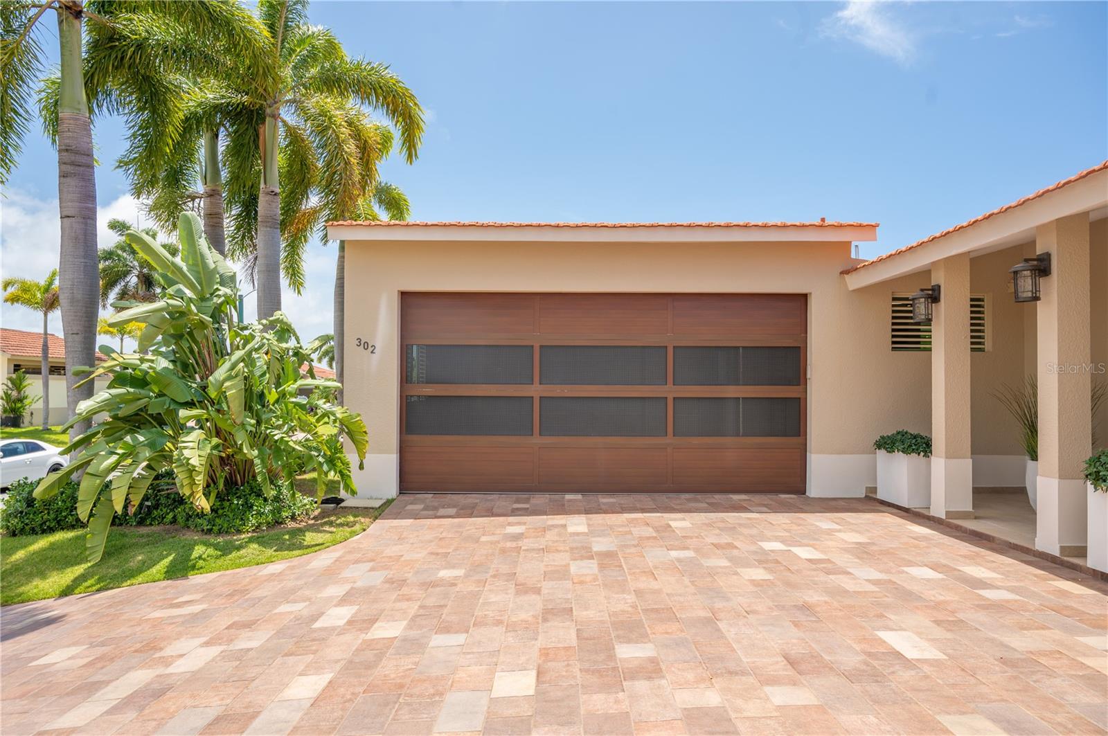 302 Camino De Los Cedros Property Photo 34