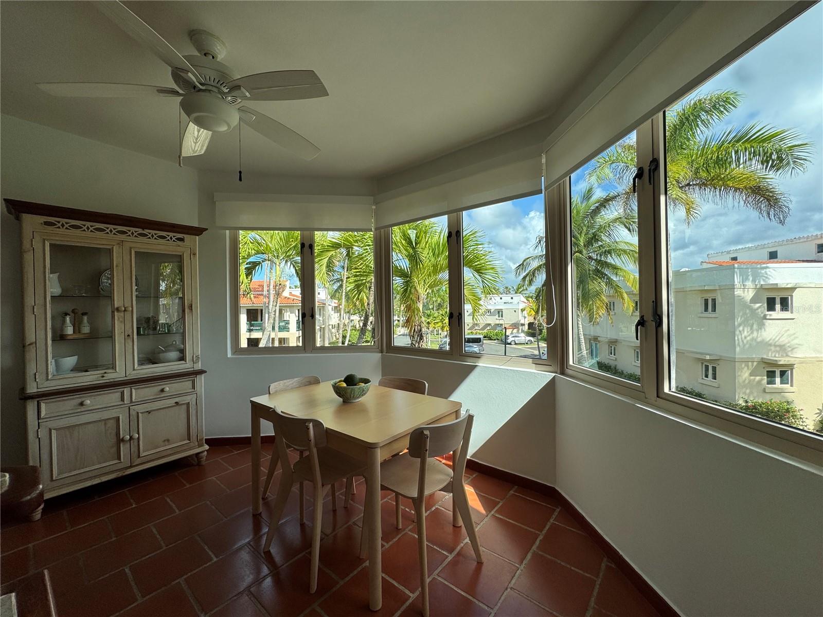 86 Lakeside Villas #f2 Property Photo 10