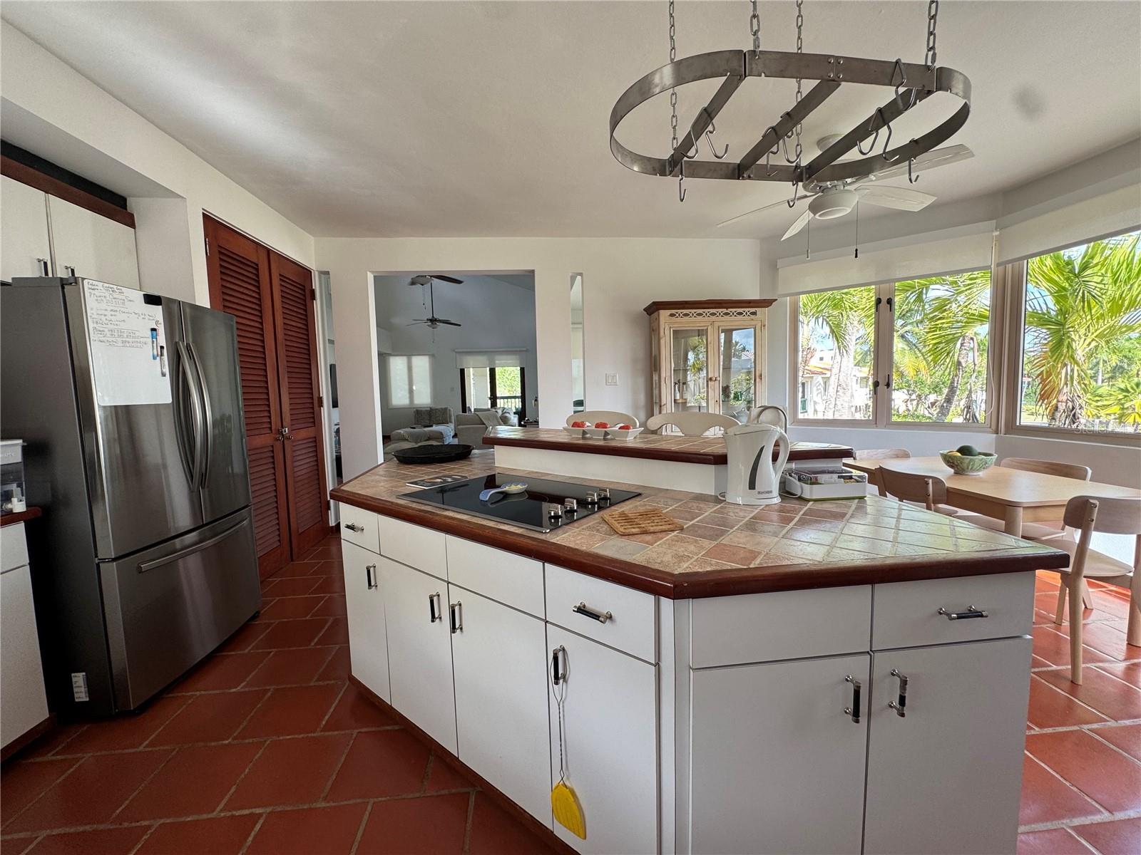 86 Lakeside Villas #f2 Property Photo 11