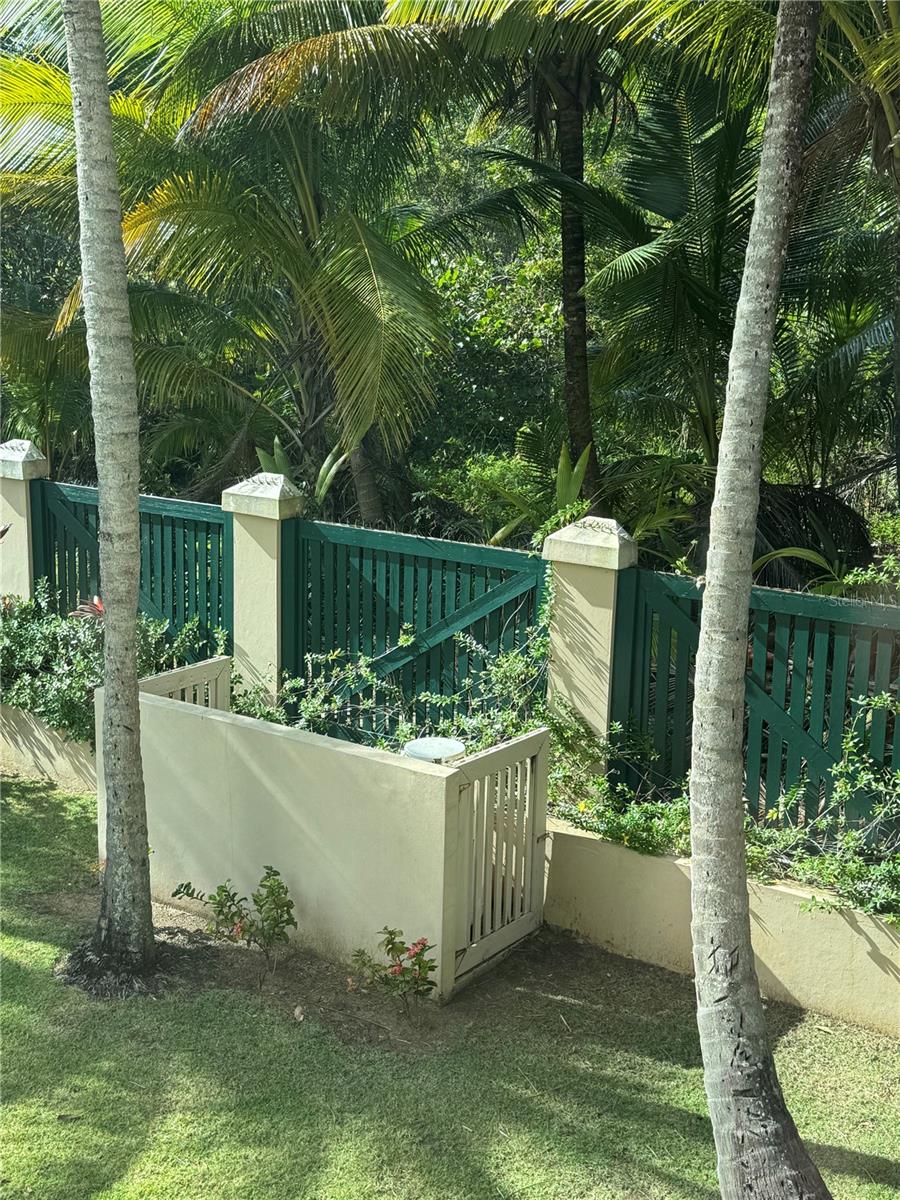 86 Lakeside Villas #f2 Property Photo 26