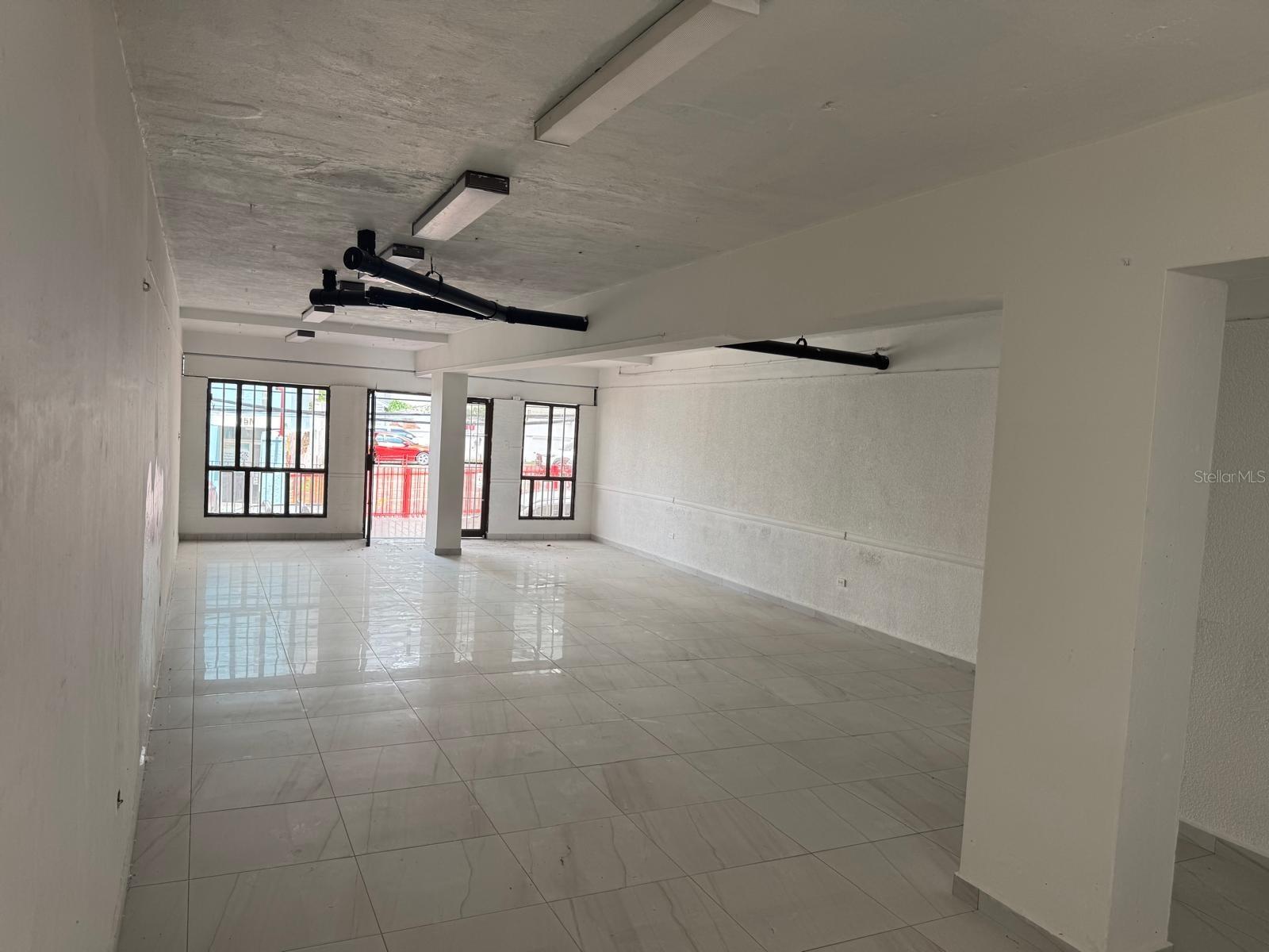 17 Nc Peral #1b Property Photo 4
