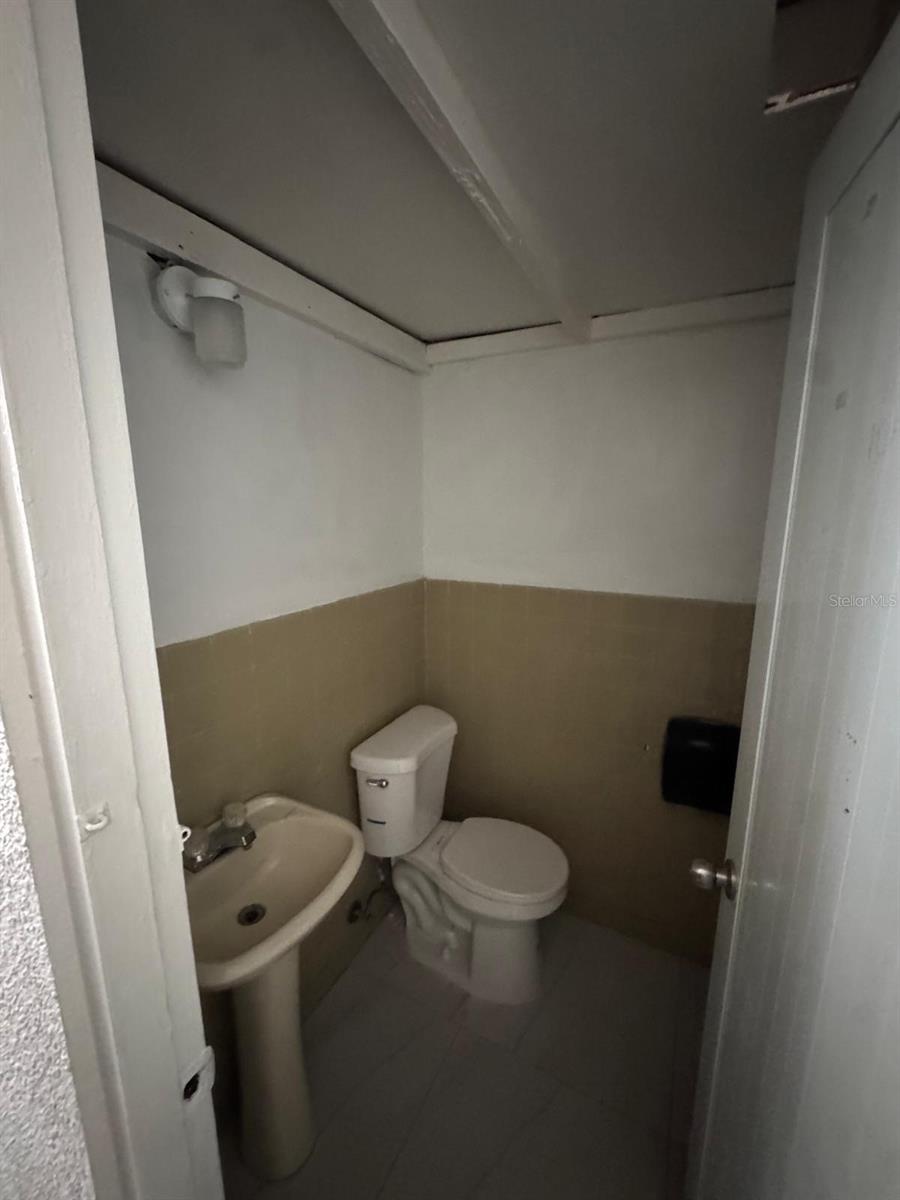 17 Nc Peral #1b Property Photo 6