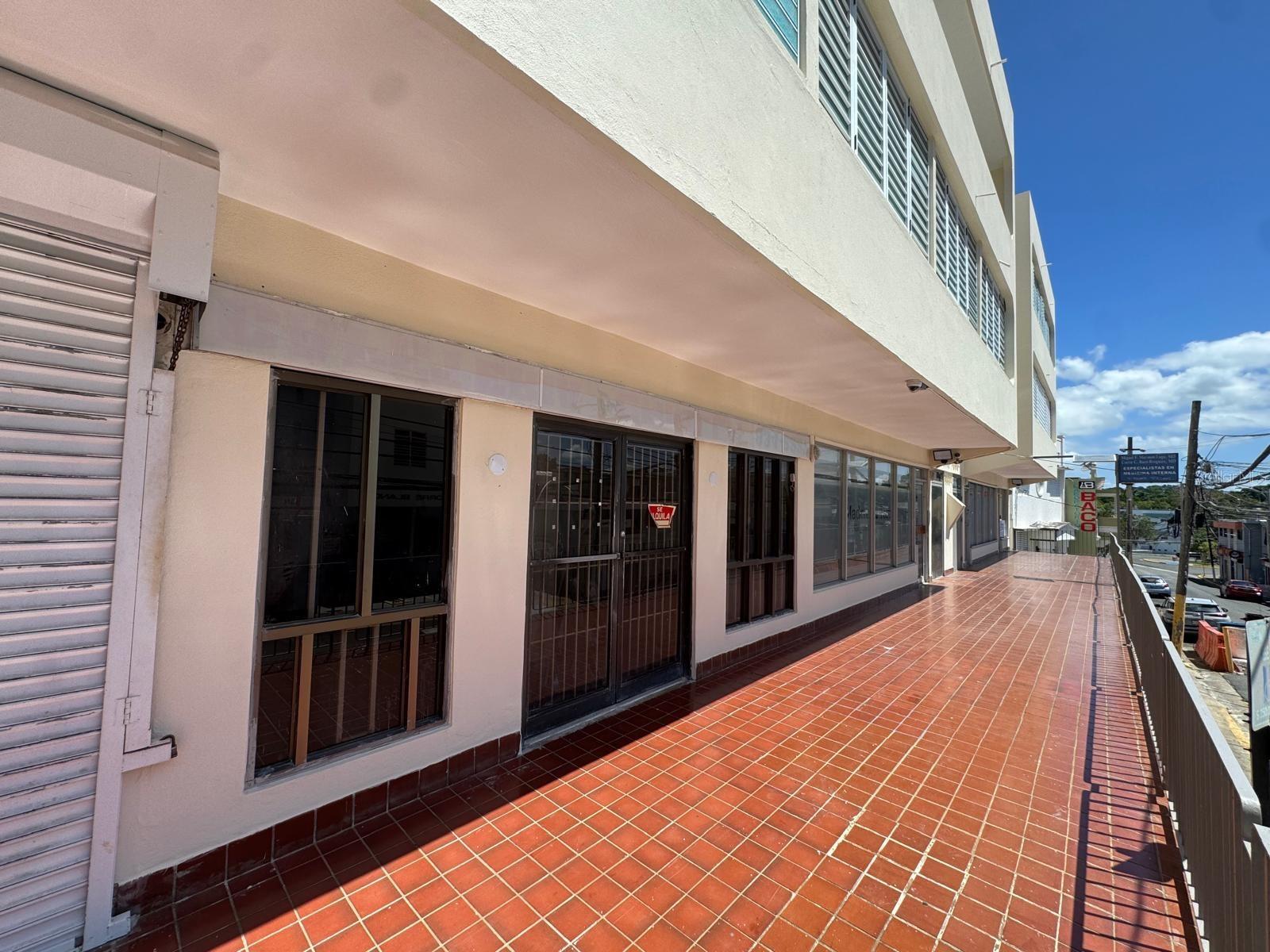 17 Nc Peral #1b Property Photo 8