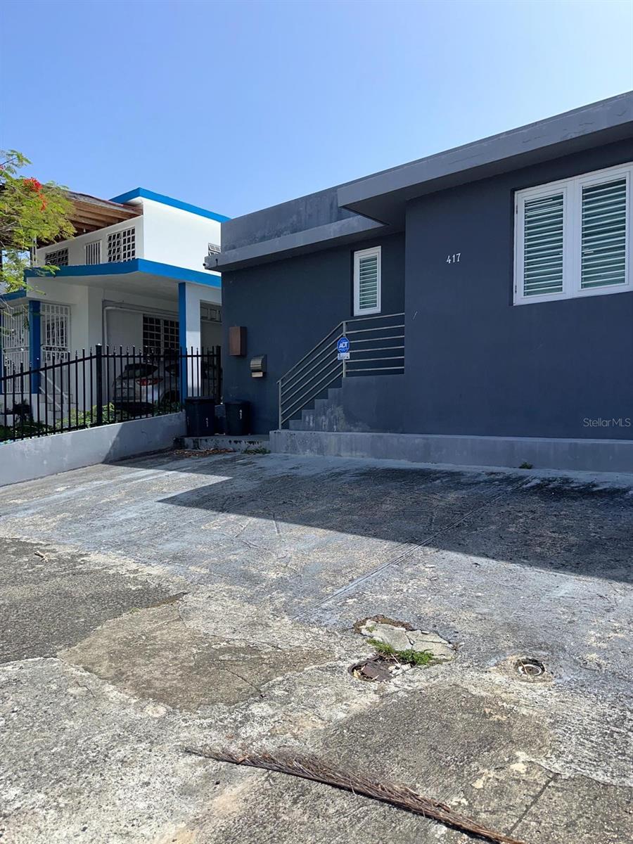 417 Escorial Ave Property Photo 2