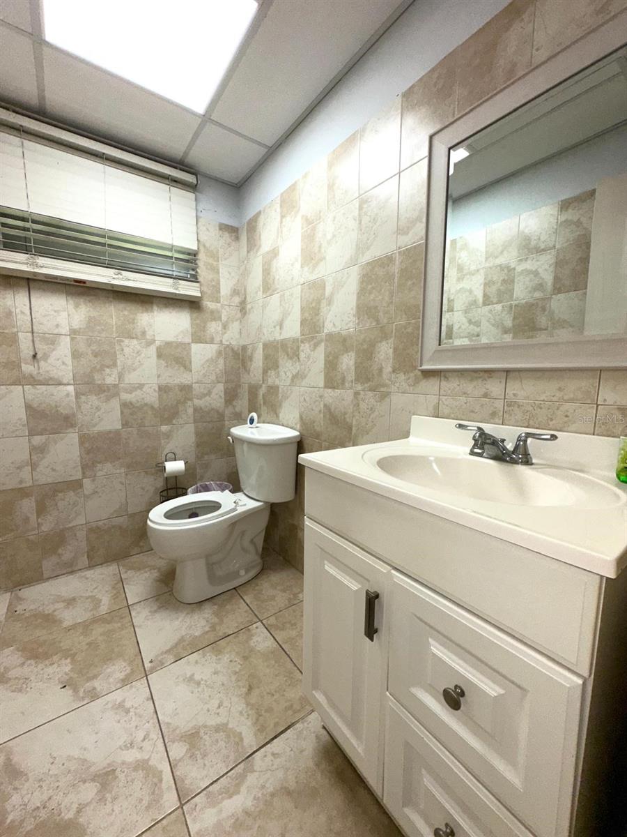 417 Escorial Ave Property Photo 14