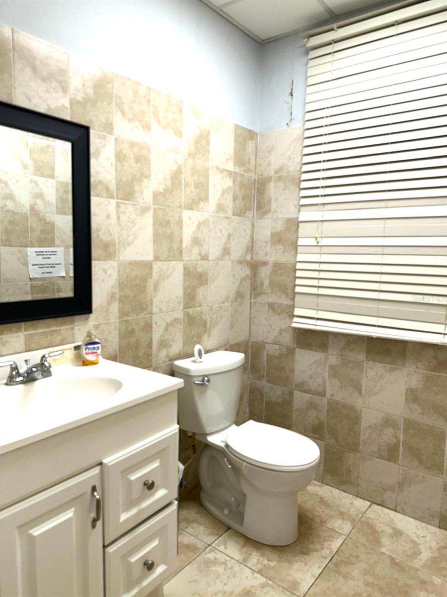 417 Escorial Ave Property Photo 20