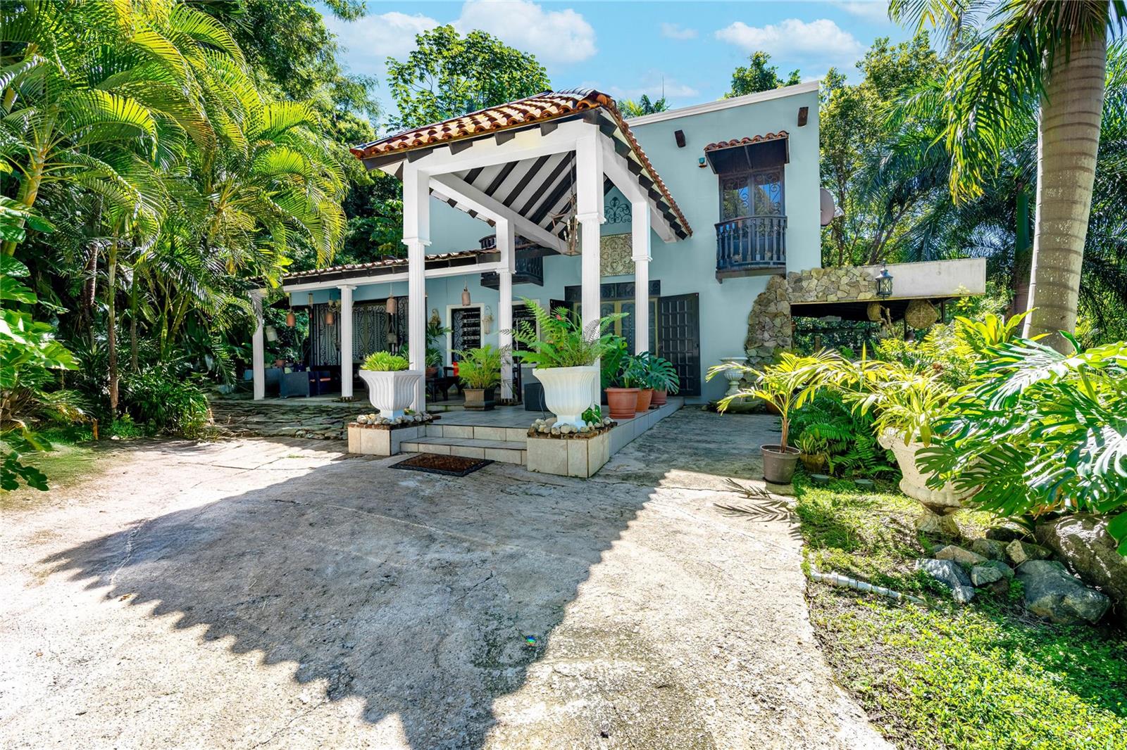 Sr 310 Km 0.8 Las Quebradas , Hacienda Tres Casitas Property Photo 2