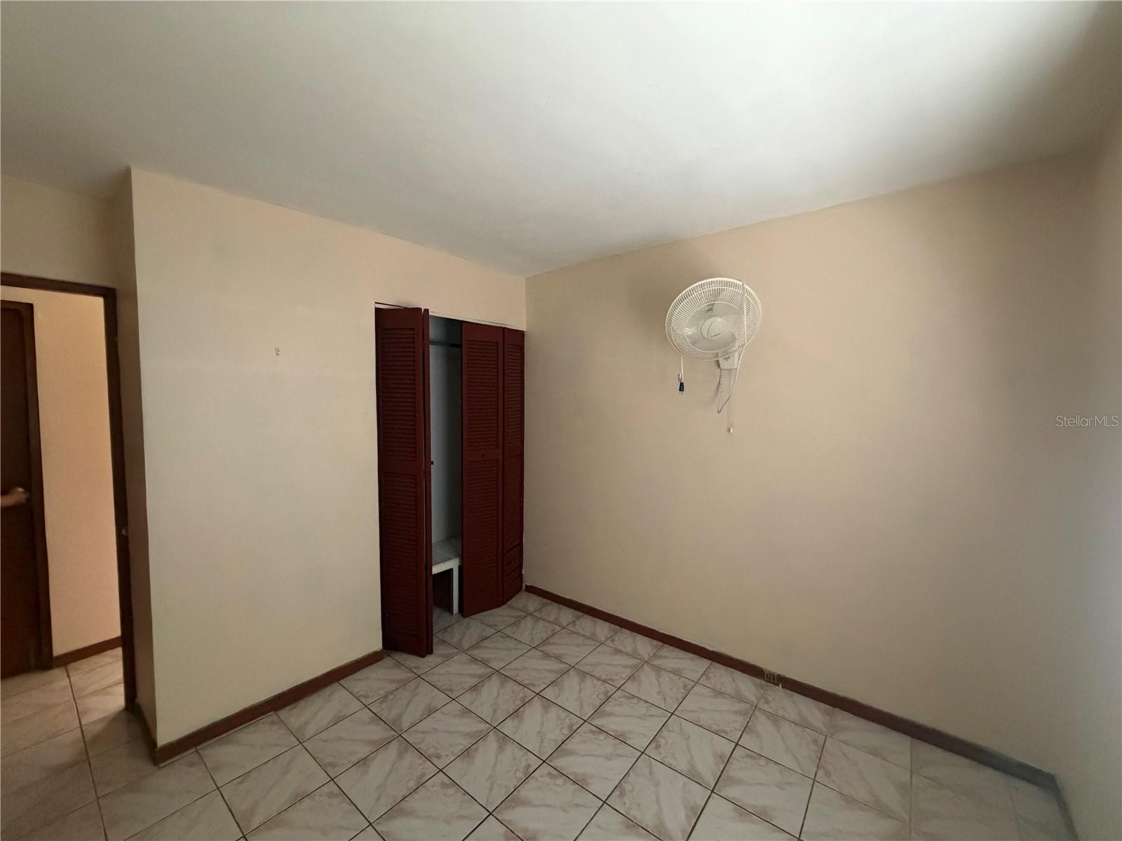 1 Antonio De Gracia Property Photo 3