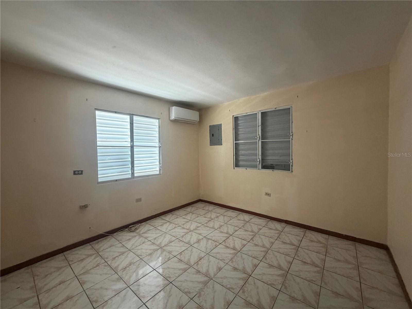 1 Antonio De Gracia Property Photo 7