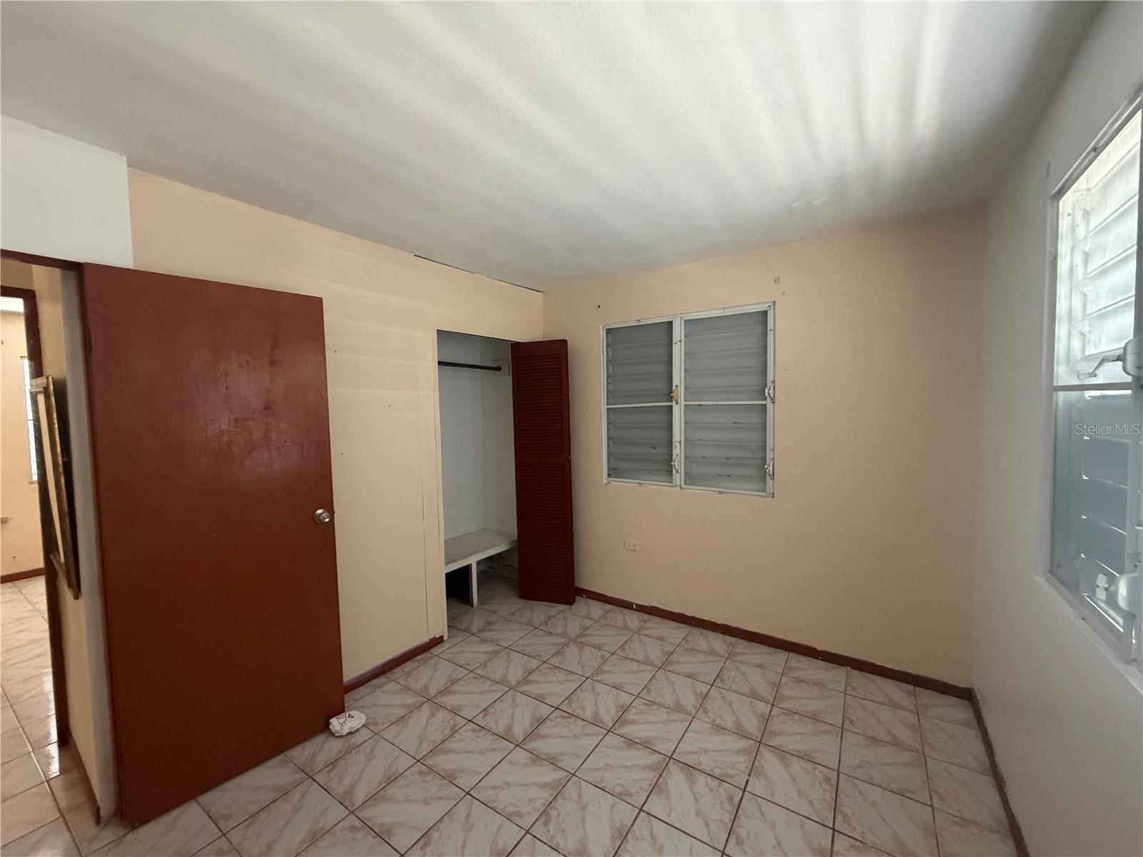 1 Antonio De Gracia Property Photo 9