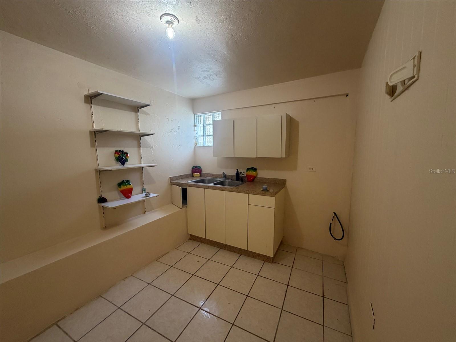 1 Antonio De Gracia Property Photo 19