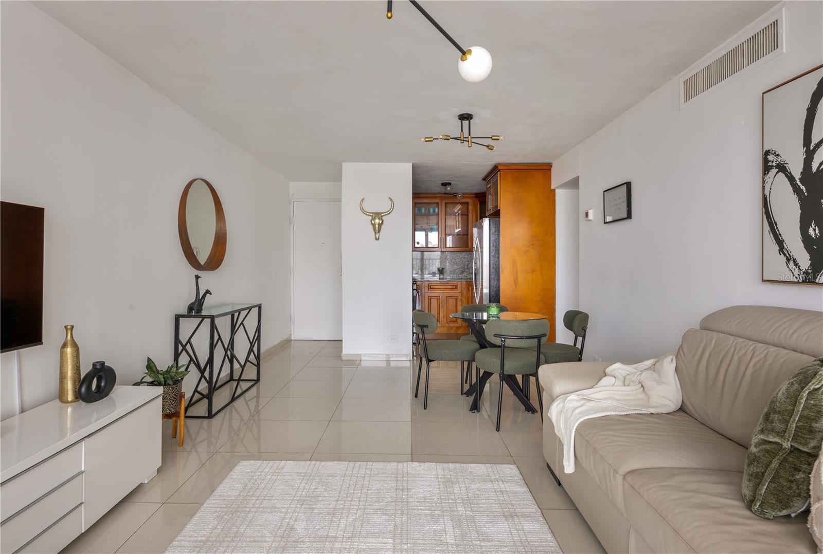 1607 Ponce De León #1011 Property Photo 1
