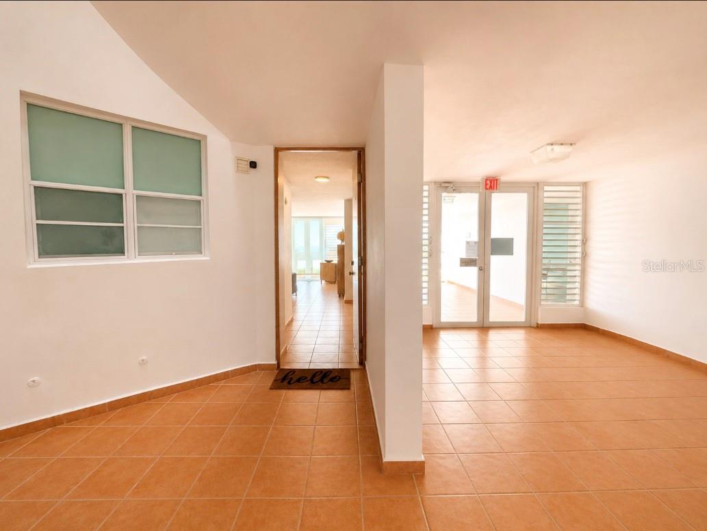 Sr 3301 K2 H6 Int Combate Boqueron Ward St Cond Costa Del Mar #1 Property Photo 5