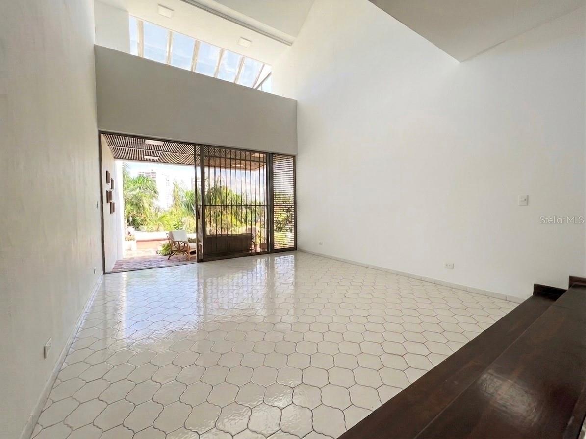 I 25 Villa Caparra Nor Property Photo 2