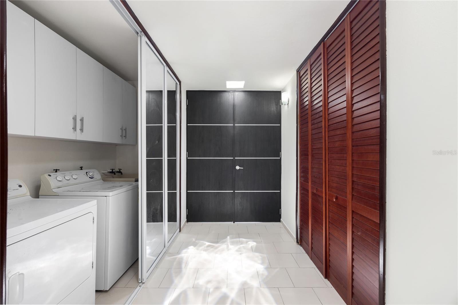 6 Prado Alto Property Photo 12