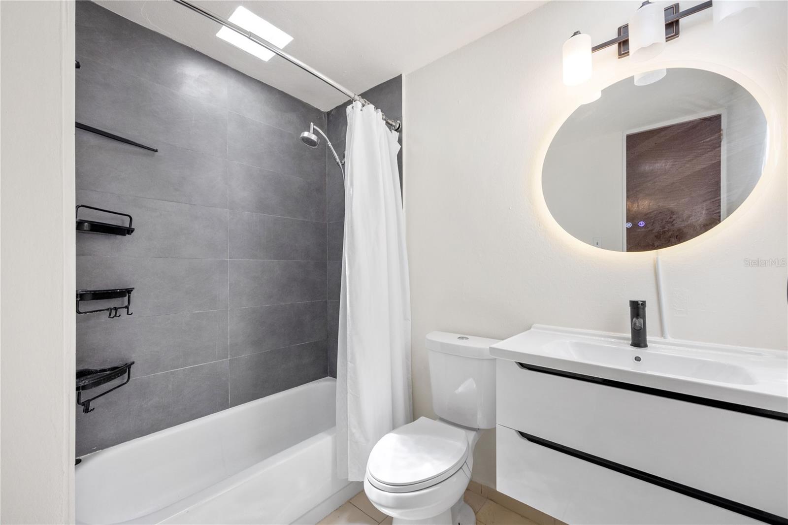 6 Prado Alto Property Photo 14